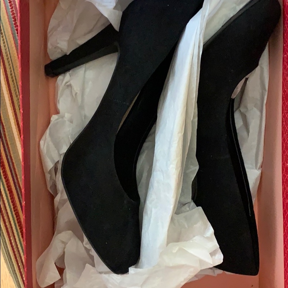 Bock heels